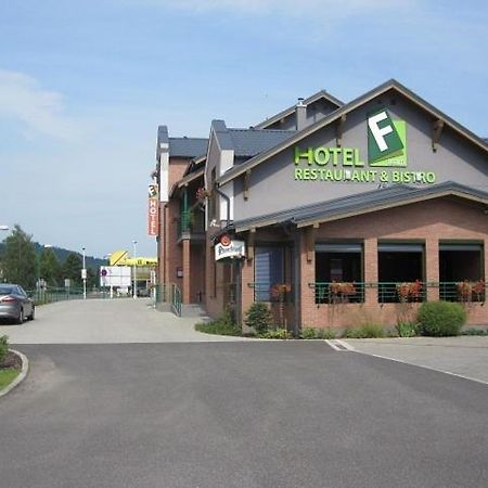 F - Team Hotel Liptovský Hrádok Eksteriør billede