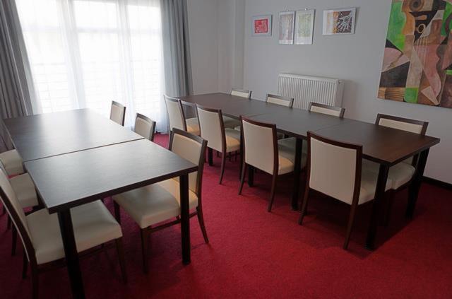 F - Team Hotel Liptovský Hrádok Eksteriør billede
