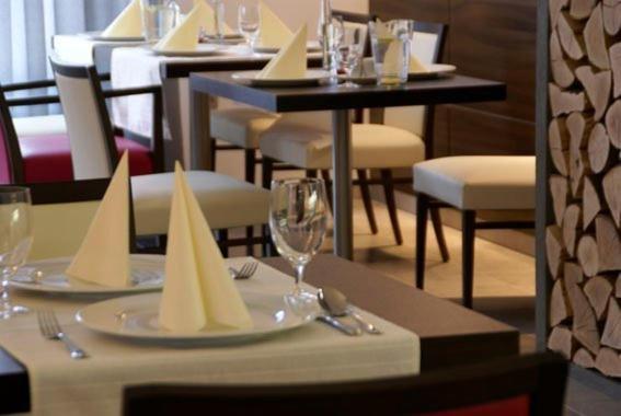 F - Team Hotel Liptovský Hrádok Eksteriør billede